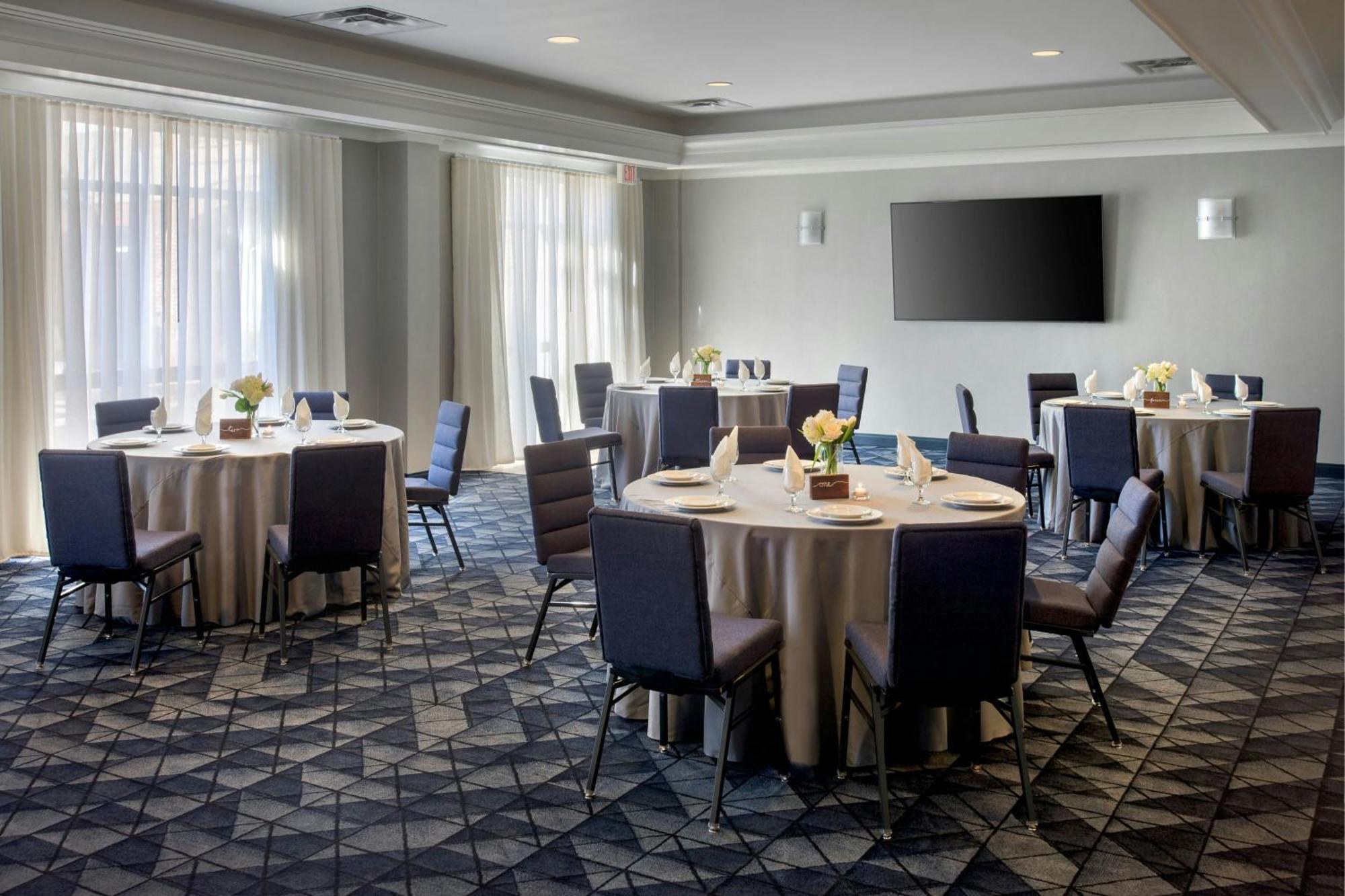 Courtyard By Marriott Basking Ridge Экстерьер фото